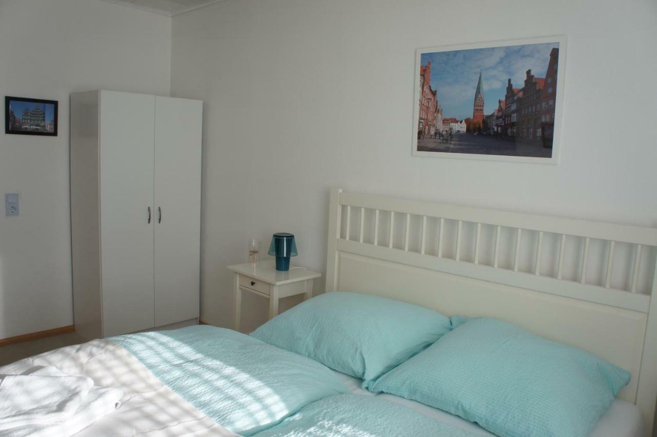 Privatzimmer Sutanto Reppenstedt Exteriör bild